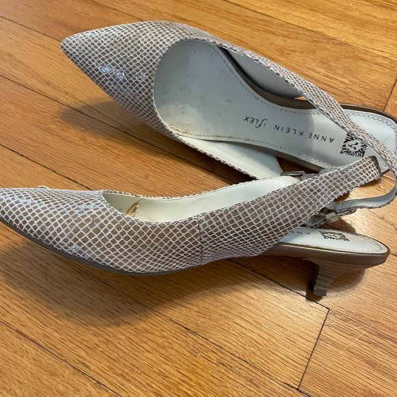 Anne Klein Shoes - Anne Klein gray textured sling backs, kitty heels,